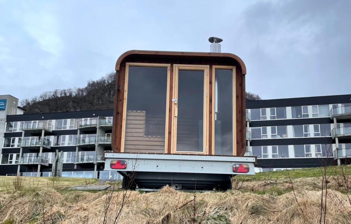 Smaken Av Ryfylke Event As Overnatting, Bygningen Drives Ikke Som Hotell Hjelmeland Exterior foto